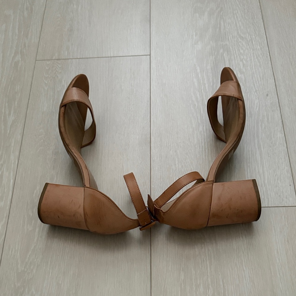 ✨ CL by Laundry Tan Ankle Strap Heels - Picture 6 of 10